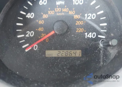 2004 Toyota Highlander Limited V6 from USA, damaged, VIN JTEEP21A840067001